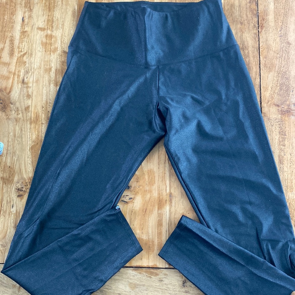 Black Onzie tights